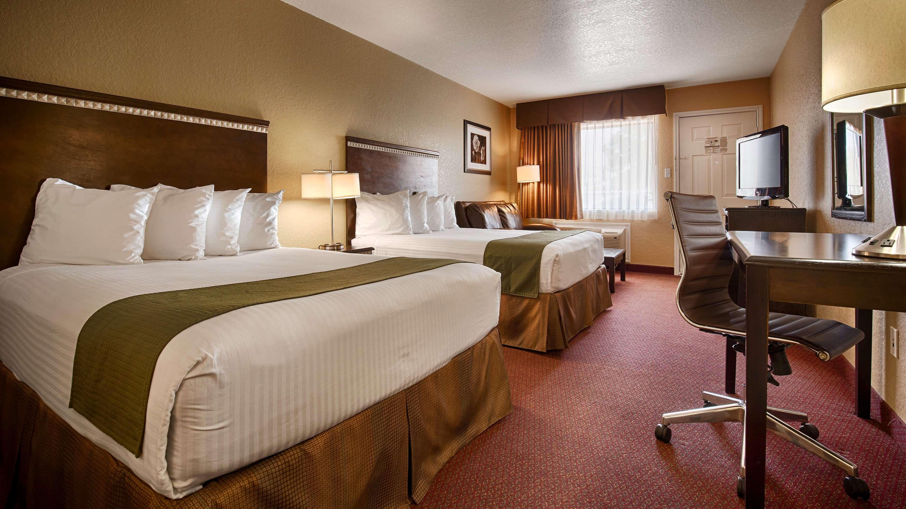 Surestay By Western Hotel 3*